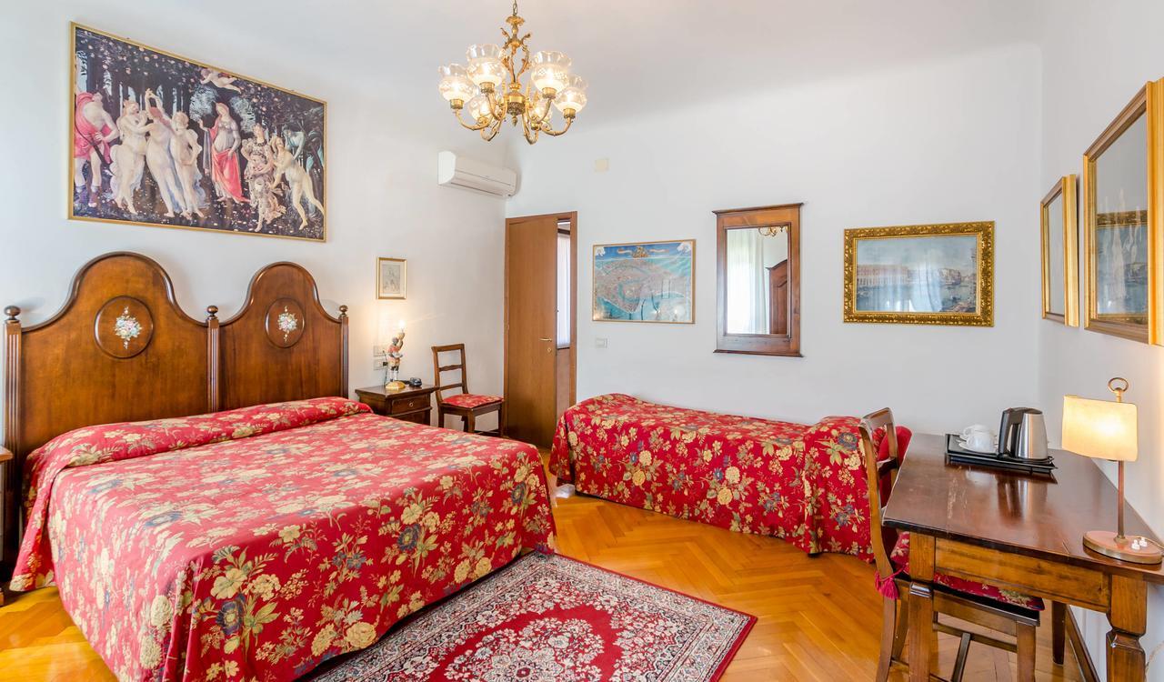 Casa Rezzonico Bed and Breakfast Venedig Exteriör bild