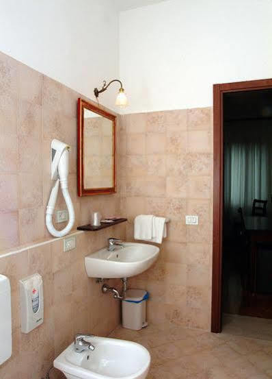 Casa Rezzonico Bed and Breakfast Venedig Exteriör bild